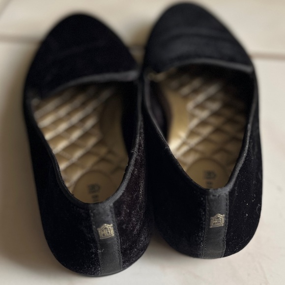 Birdies- the starling, size 8. Black velvet. Great condition! - Picture 8 of 8